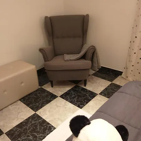 Casa Benzambra 카디아